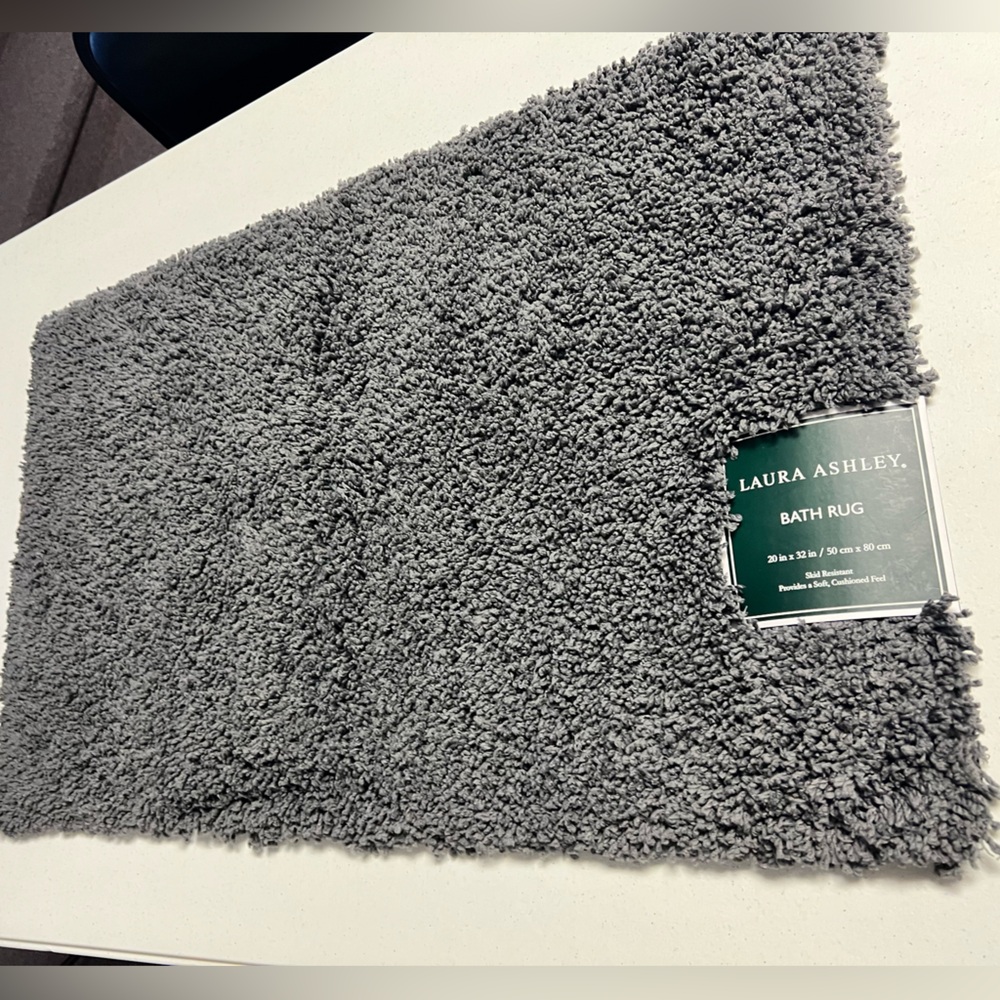 Laura Ashley Charcoal Bath Rug (20x32in)